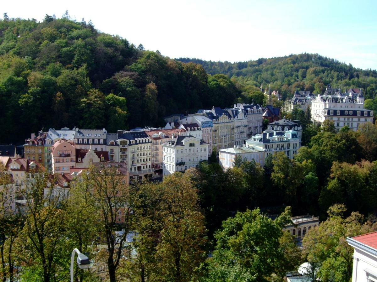 Ria Apartment Vyhlídka Karlovy Vary Exterior foto